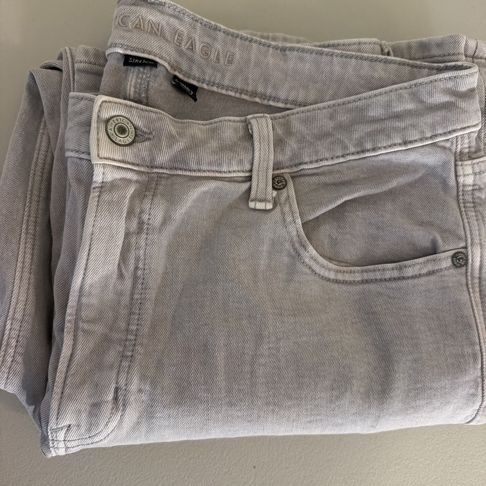 American Eagle Women's Size 12 Regular Grey Stretch Denim Jeans Real Good